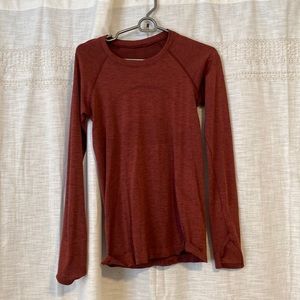 Red Lululemon top